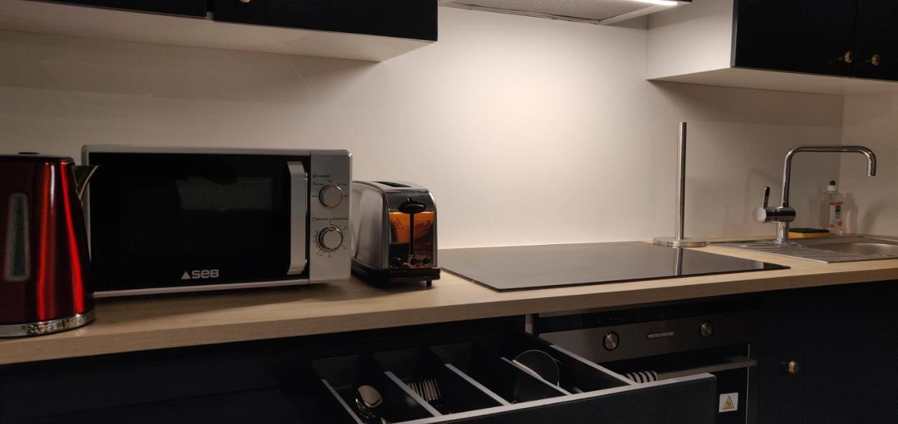 Appartement Confort Equipe Au Coeur De Béziers Exterior foto