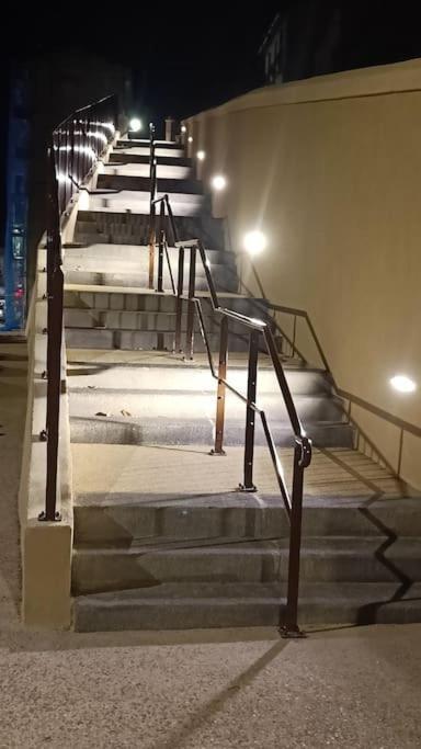 Appartement Confort Equipe Au Coeur De Béziers Exterior foto